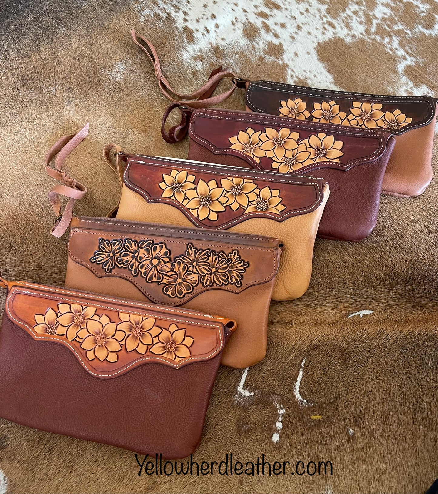 Tooled Wristlet Clutch (Set one)